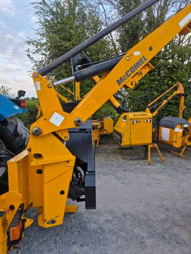 Mcconnel PA60 Hedgecutter