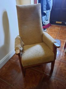 orthopaedic armchair