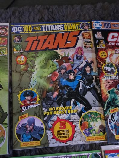 DC 100-Page Giant Bundle | 23 Issues | Batman Flash Aquaman Swamp Thing Superman