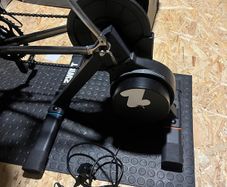 Zwift Hub Indoor Cycling Bundle