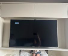 32" Panasonic smart TV