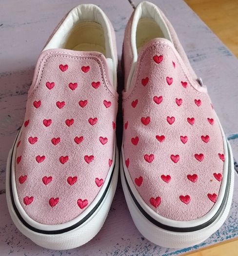 Vans,never worn Size 3.5 Vans slip on.