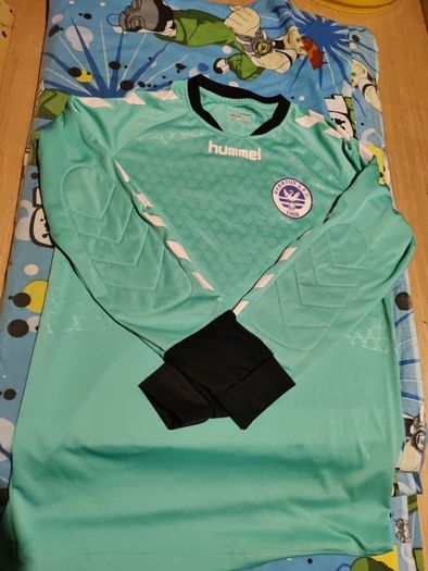 hummel  shirt