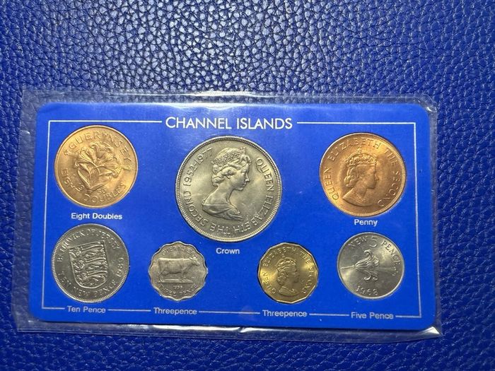 Vintage Channel Islands Guernsey  Coin Set