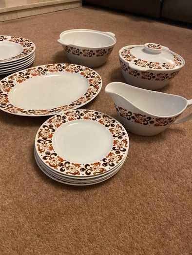 Dinner set