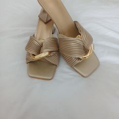 sandles