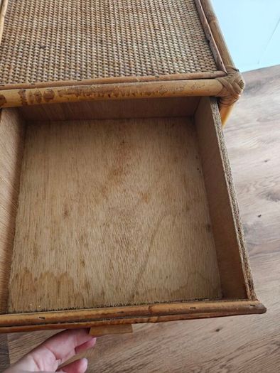 Wicker 70s bedside tables x2