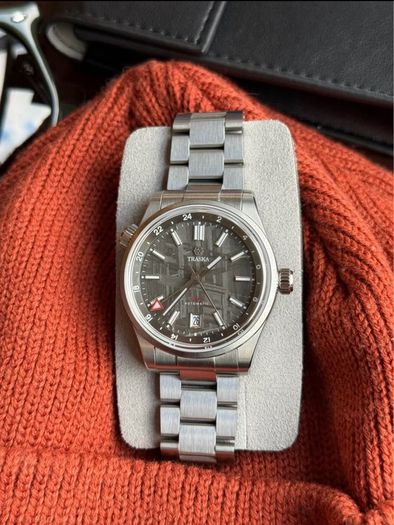 Limited Edition Traska Venturer Gmt Meteorite Dial