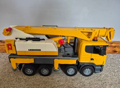 Kids crane truck