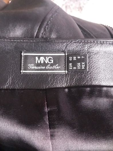 leather skirt