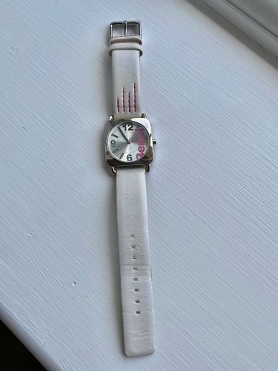 Bench women ladies watch in good condition