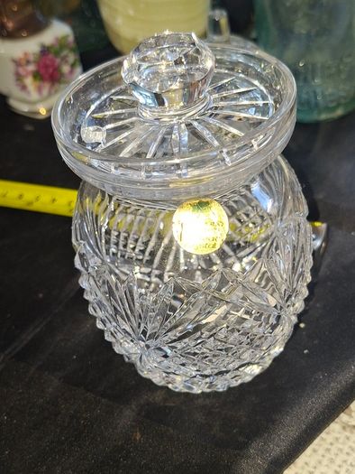 Beautiful Crystal Preserve Jam or Honey Jar with Lid, Postage Available