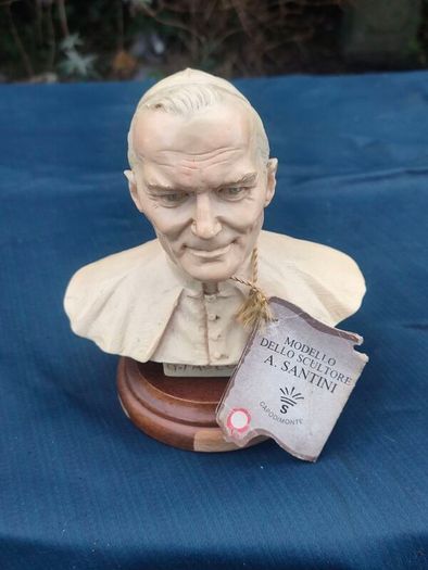 Capidimonte John Paul 11 Bust