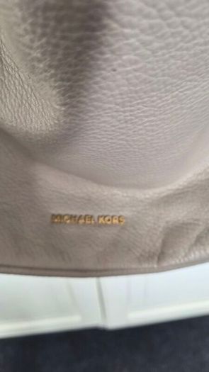 michael kors hobo bag