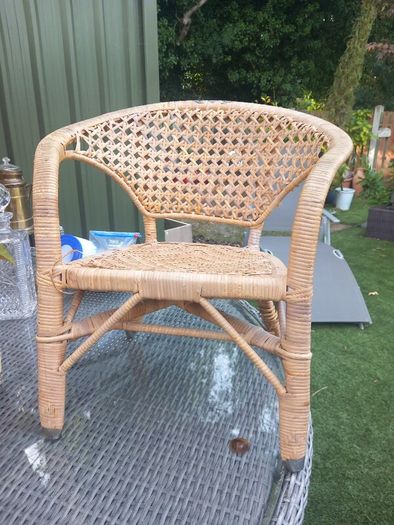 Rattan chair for a child, very cool piece, metal feet, D18