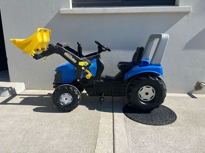 New Holland Toy Tractor