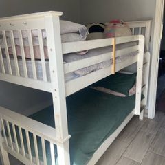 Bunk beds - free