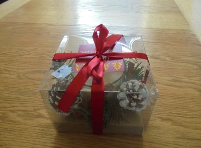Decorated Christmas Candle in Presentation Box for Sale