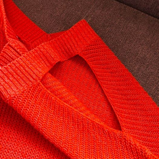 Orange Cut shoulder Ruched sleeve Sweater, size 10-12