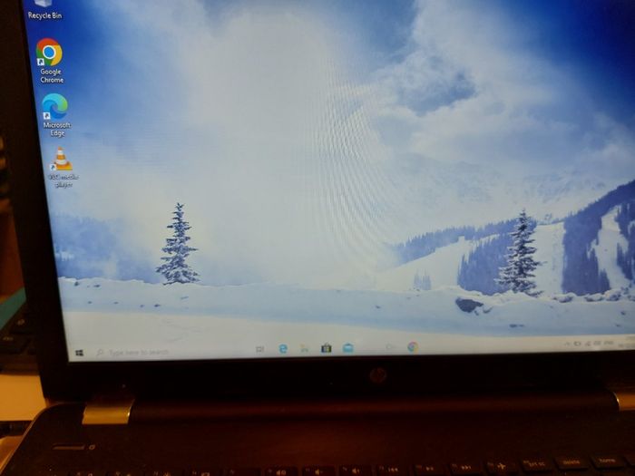 HP 15.6 inch Laptop Model 15-bw066sa, 4GB Ram, 1 Terrabyte HDD, Windows 10 Home, AMD A6-9220 Radeon R4, 5 Compute Cores 2C+3G 2.5GHz