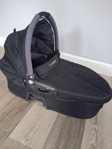 maxi cosi carrycot free