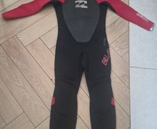 Billabong kids wetsuit size 8