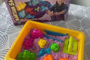 Kinetic sand