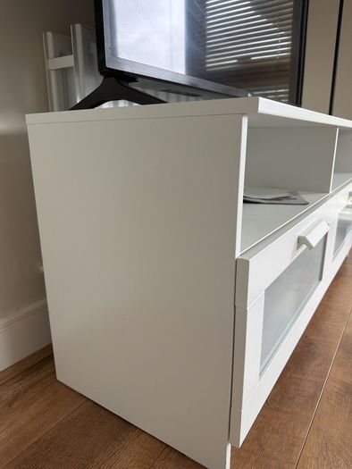 tv cabinet