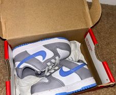 baby shoes