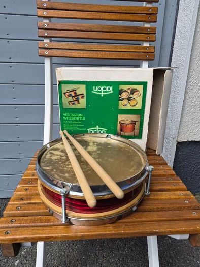 Vintage Drum