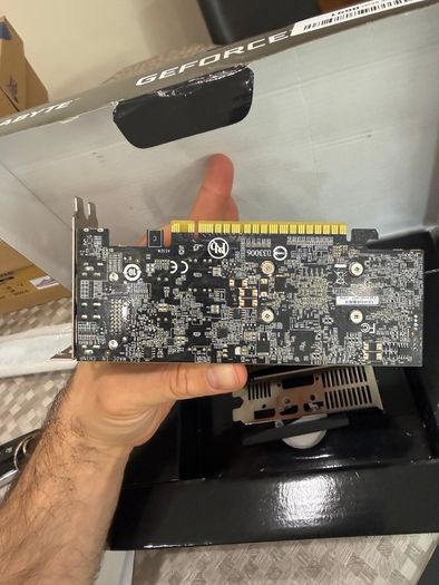 Gigabyte GTX 1050 Ti 4GB Graphics Card Faulty