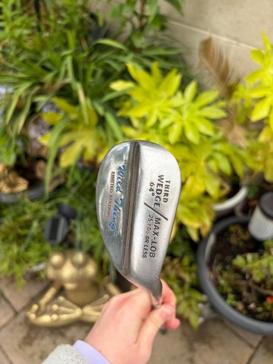 Regal "Wild Thing" 64 Degree Wedge