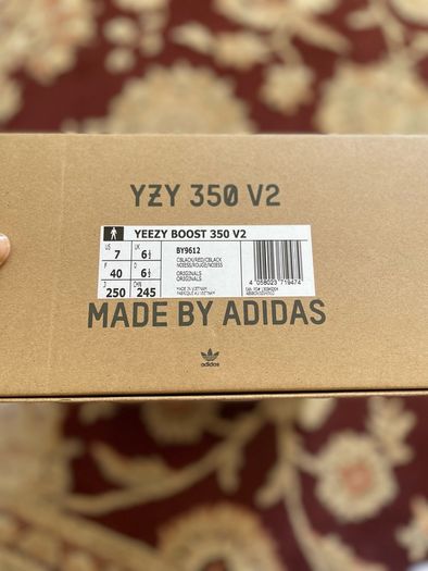Adidas Yeezy Boost 350 V2 Core Black Red
