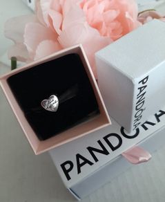 New genuine pandora best friend charm