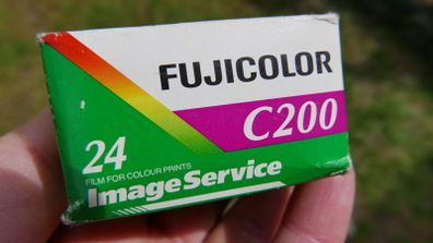 Fujifilm C200 24 Prints Camera Film Iso 200 CN-16 C-41 2000/24