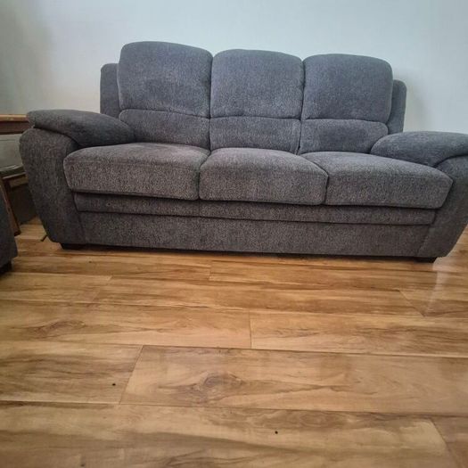 3 & 2 seater couch