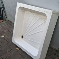 Shower Tray 800x800 160 cm high 140 mm deep internal