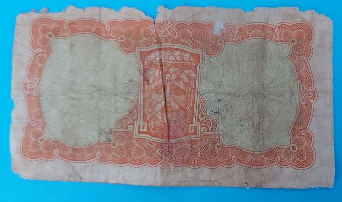 Irish 1962  X 4 Lavery ten shilling banknote in used condition