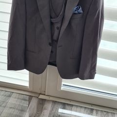 suits