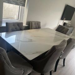 Dining table & chairs