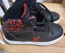 Kids Skate shoes UK1