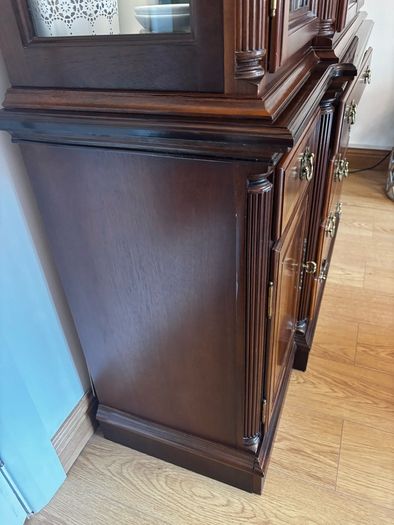 Beautiful Chippendale Style Display ( 2 piece) Cabinet- Almost new condition