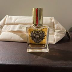 Dolce & Gabbana Devotion perfume (50 ml) + wash bag bundle