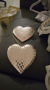 2 hanging love heart shaped wall ceramic wall pieces