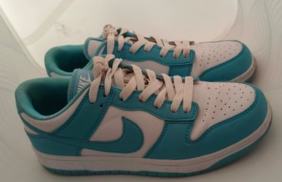 Nike Dunk Low Retro size 6.