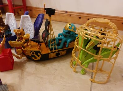 treasure x toys