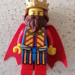 Lego King minifigure with crown and cape