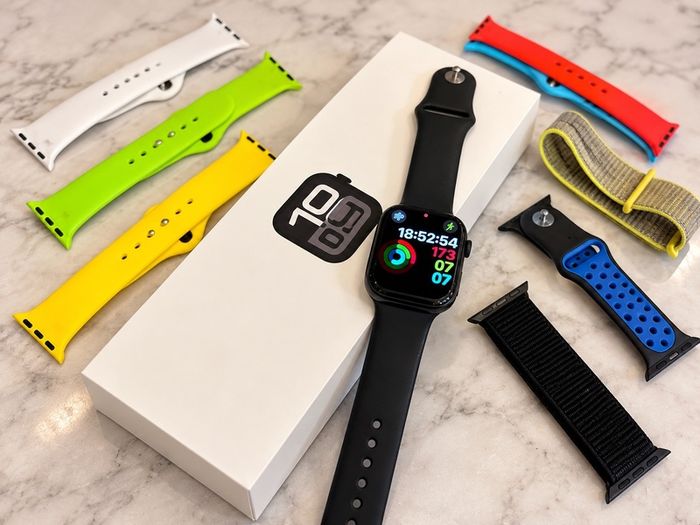 Apple Smart Watch series 10
