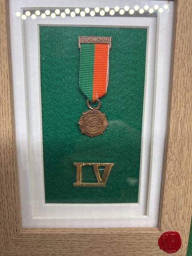 1916 Easter Rising miniature medal and irish volunteer badge