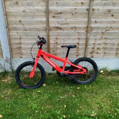 Pink 16" kids mountain bike
